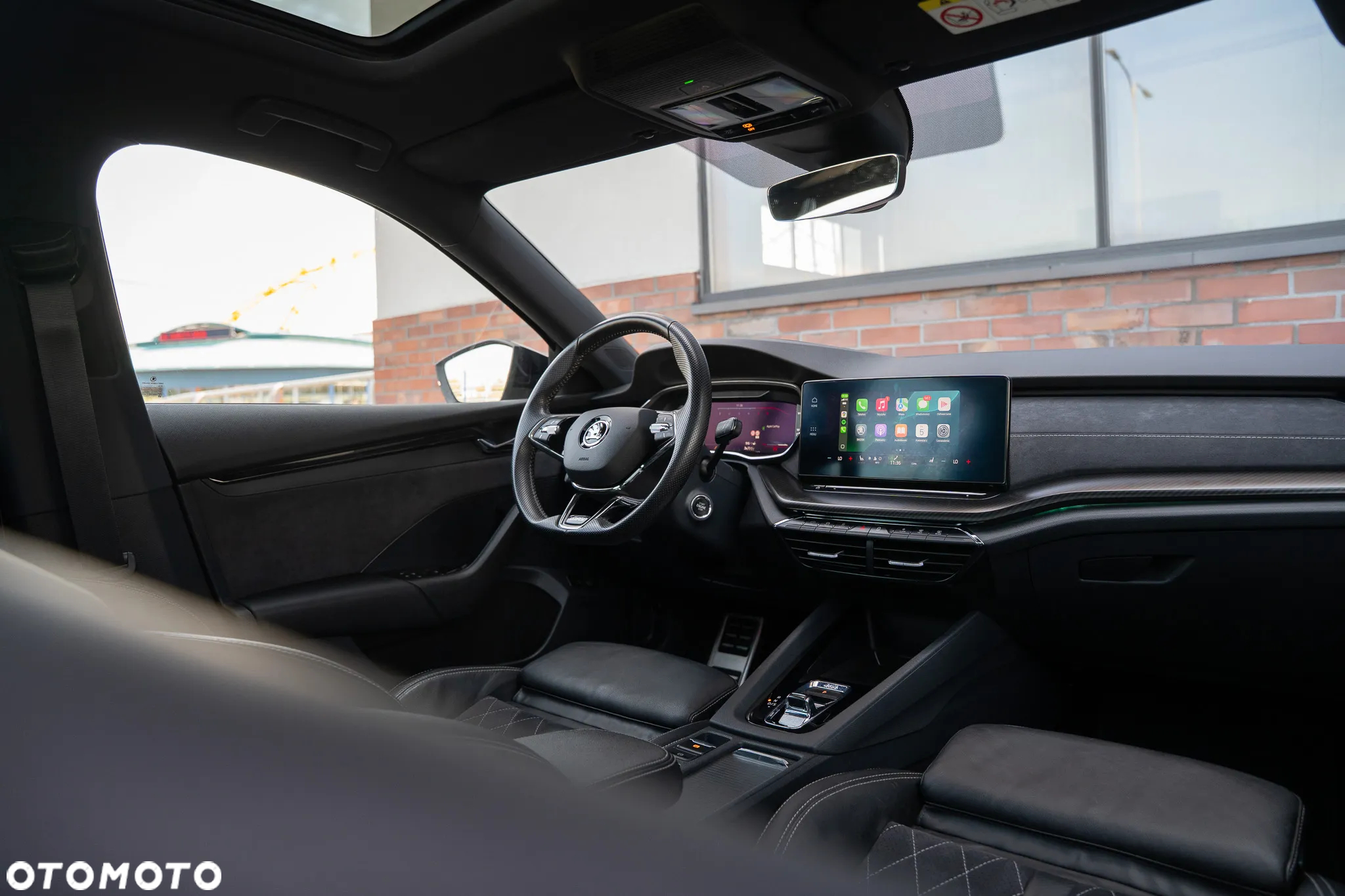 Skoda Superb 2.0 TDI 4x4 DSG Sportline - 27