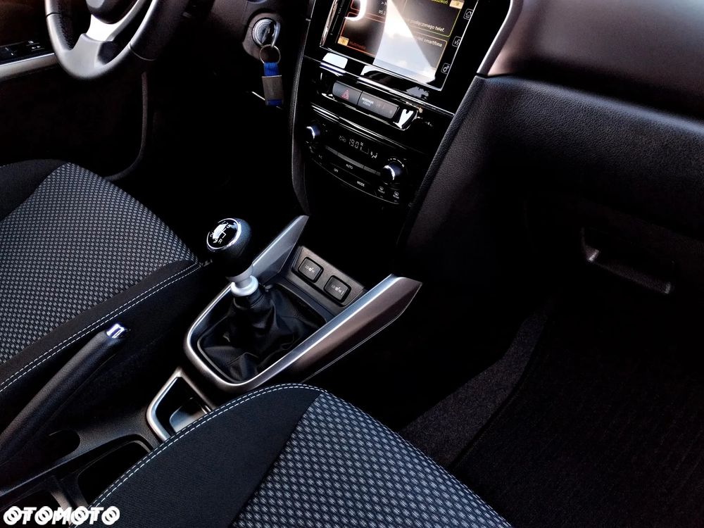 Suzuki Vitara - 12
