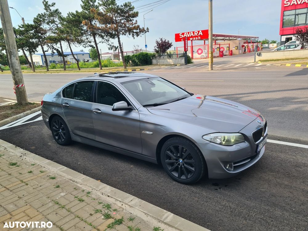 BMW Seria 5 525d xDrive - 1