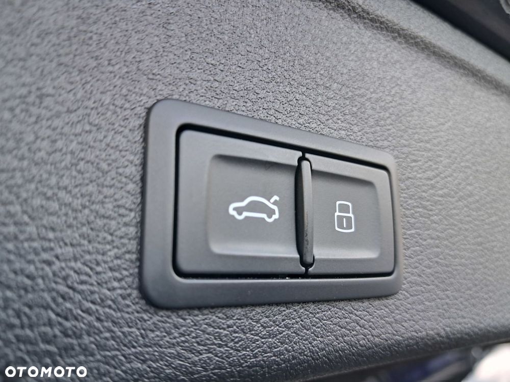 Audi A4 Avant - 31