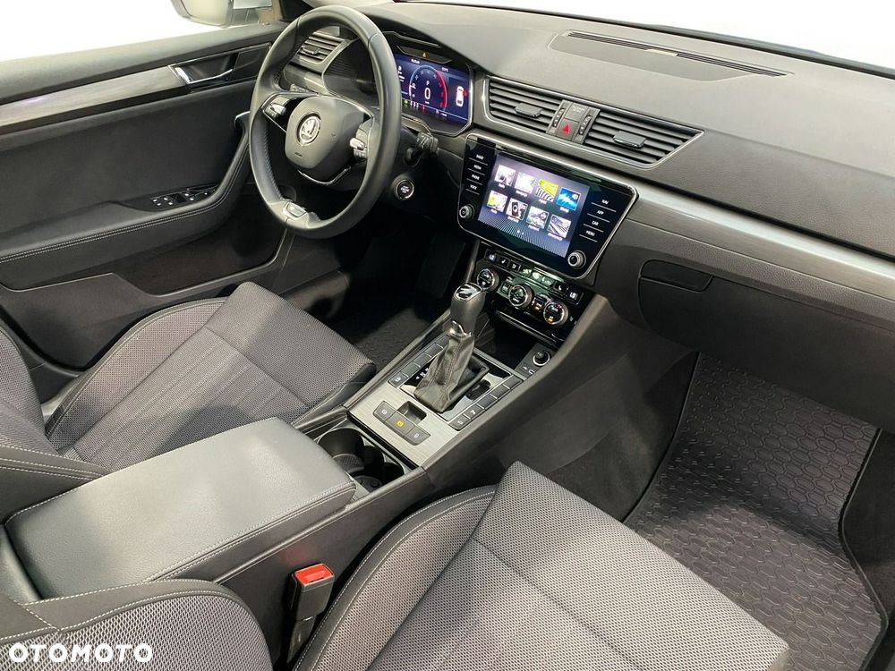 Skoda Superb - 16