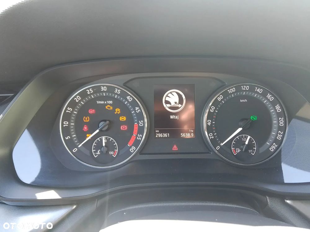 Skoda Octavia 2.0 TDI 4x4 Ambition DSG - 18