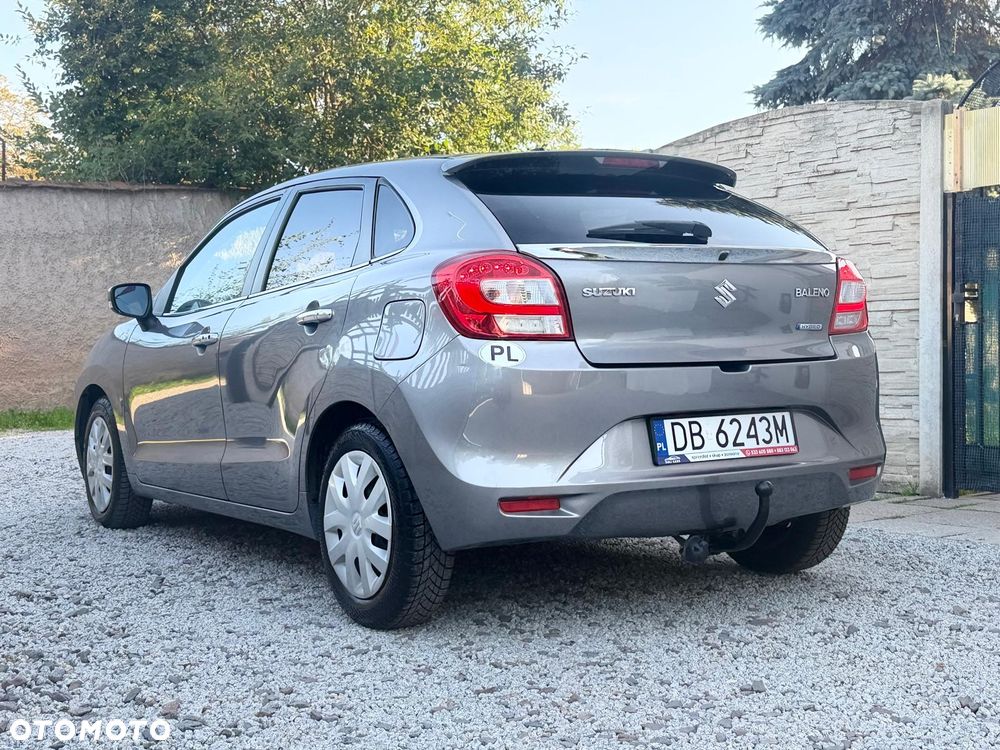 Suzuki Baleno 1.2 Dualjet Club - 11