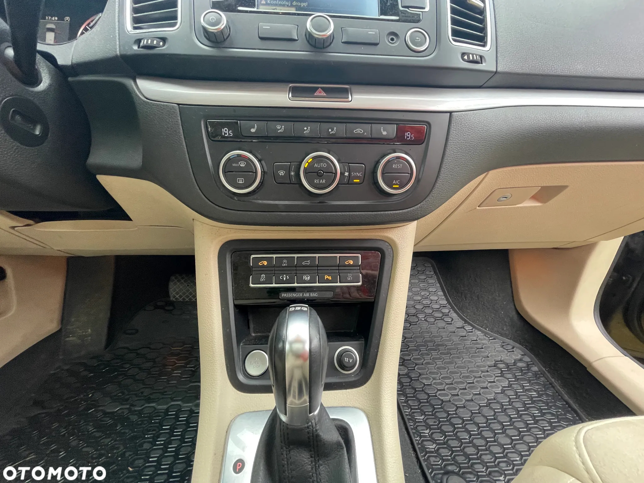 Volkswagen Sharan 2.0 TDI Highline DSG - 19