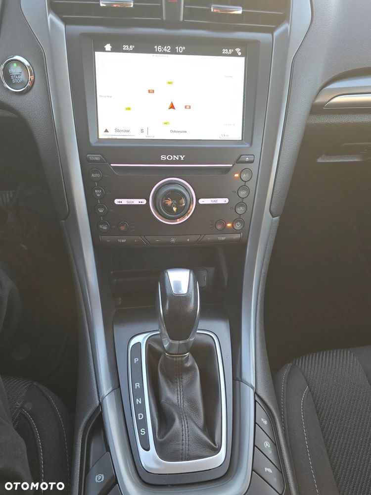 Ford Mondeo 2.0 EcoBoost ST-Line - 26