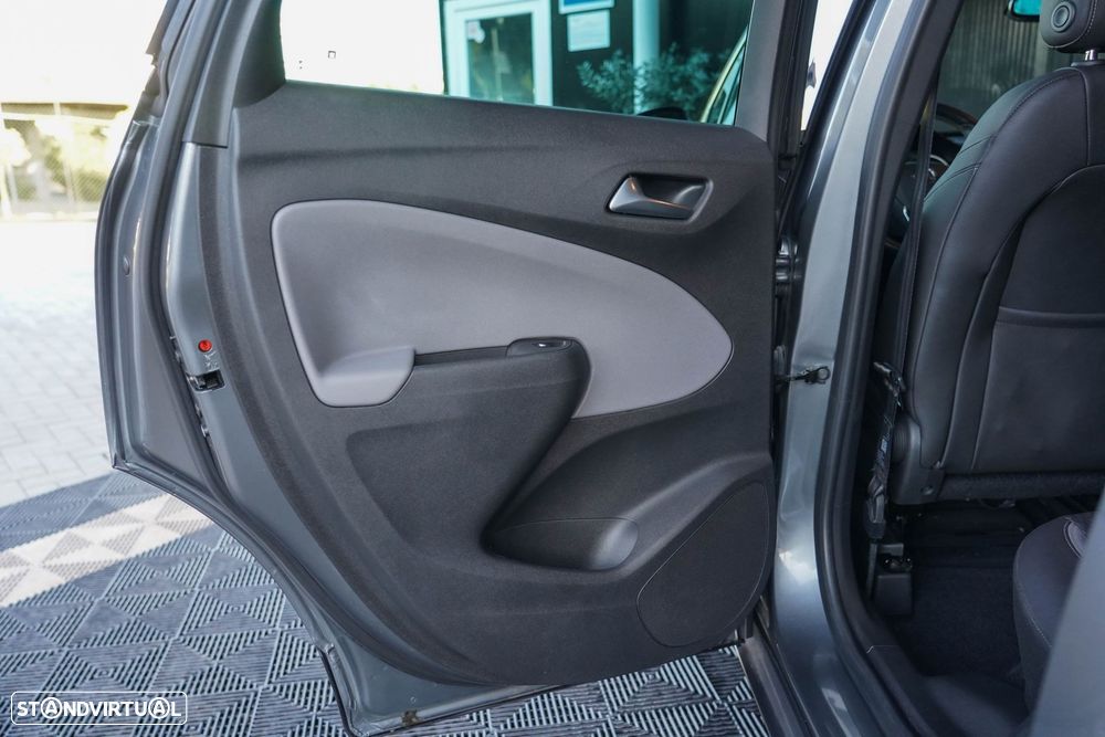 Opel Crossland X - 34