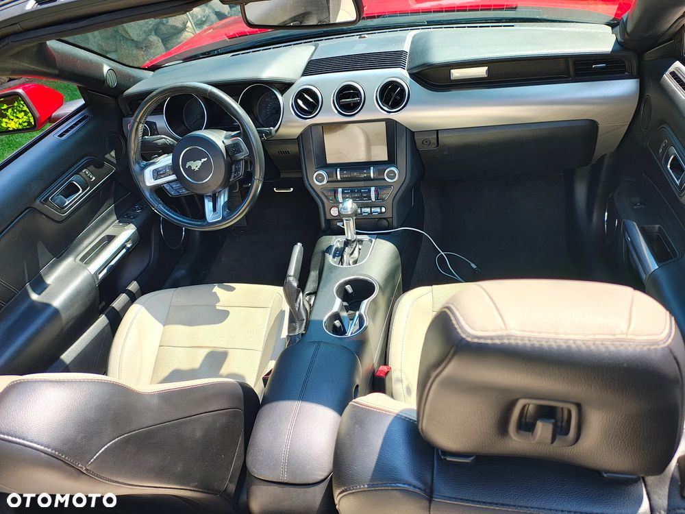 Ford Mustang - 18