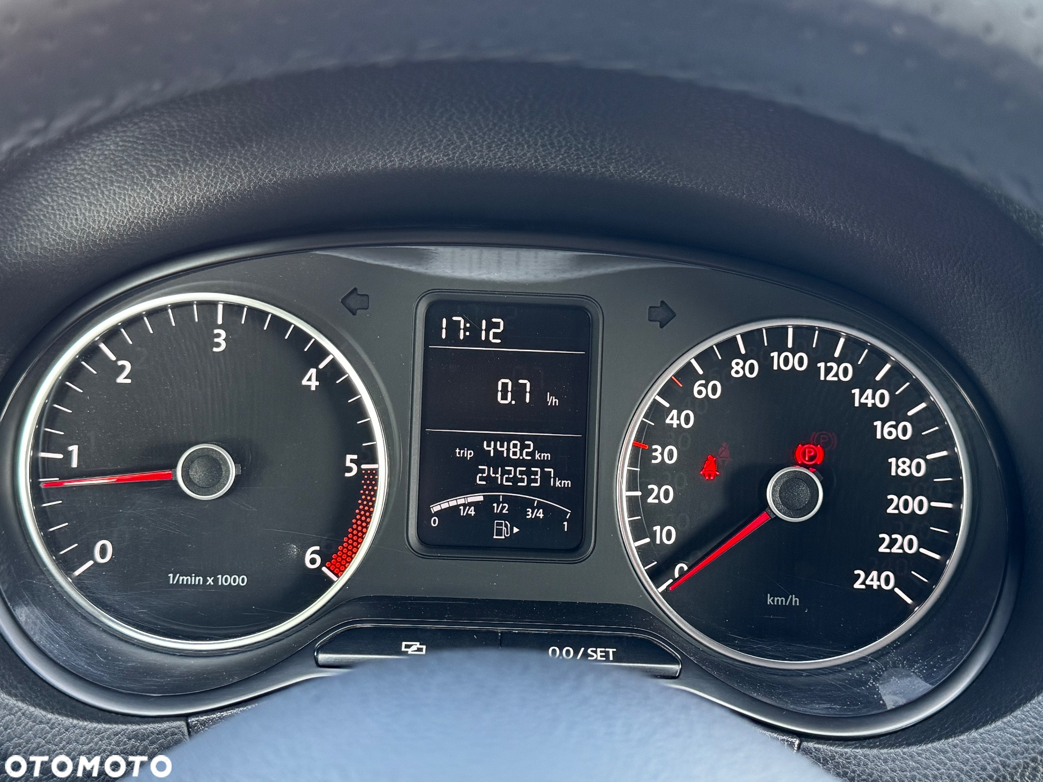 Volkswagen Polo - 17