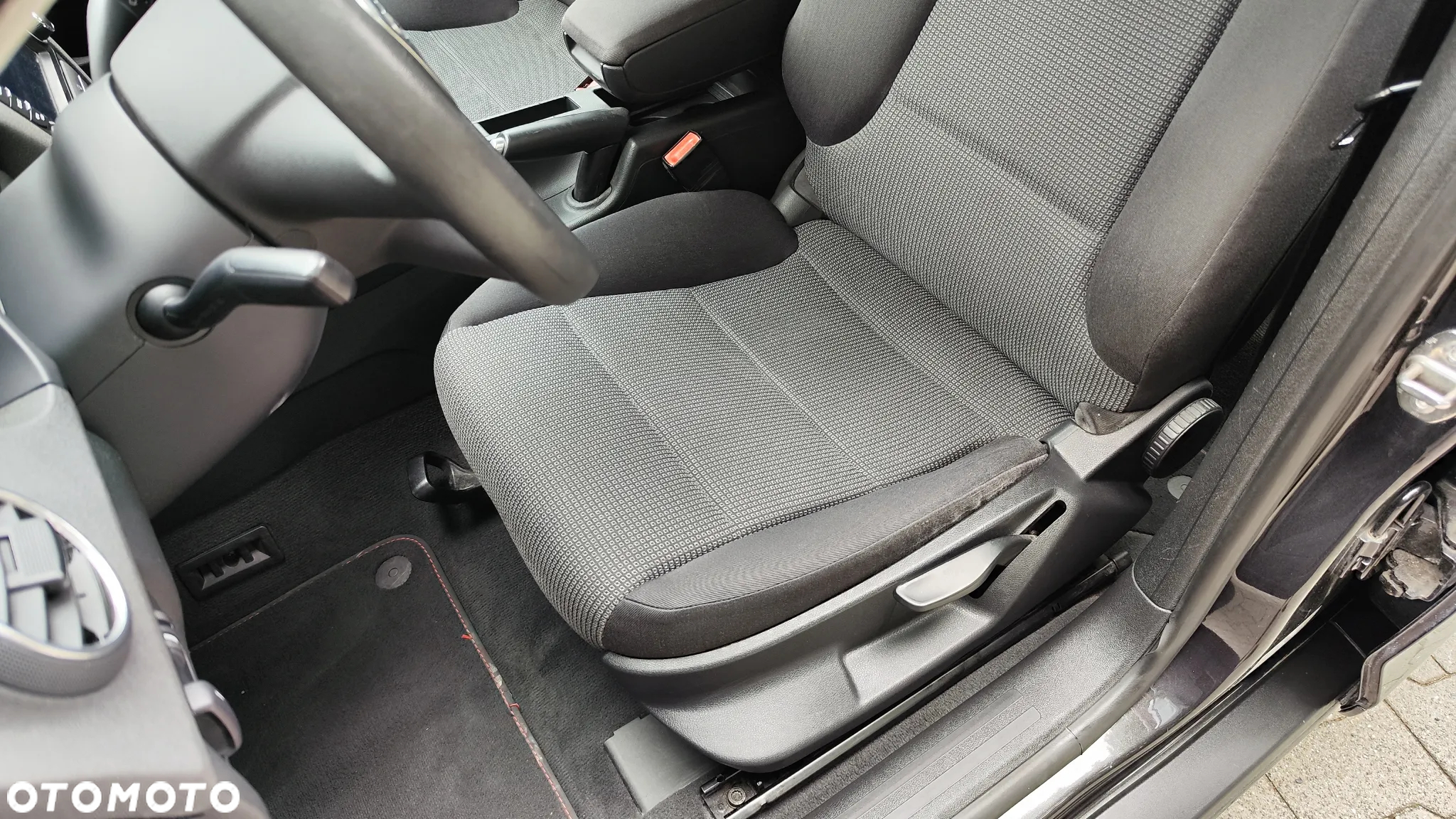 Audi A3 1.6 Attraction - 19