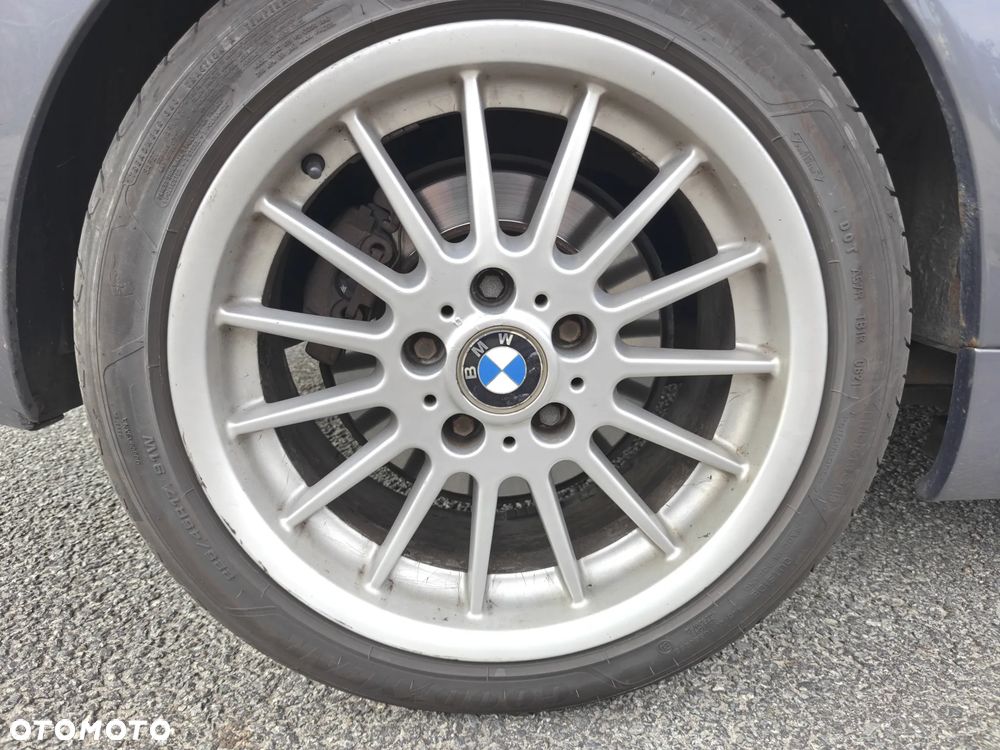 BMW Seria 3 325i - 10