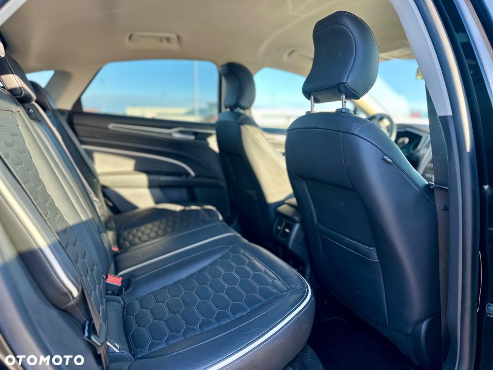 Ford Mondeo 2.0 EcoBlue Vignale Plus - 12