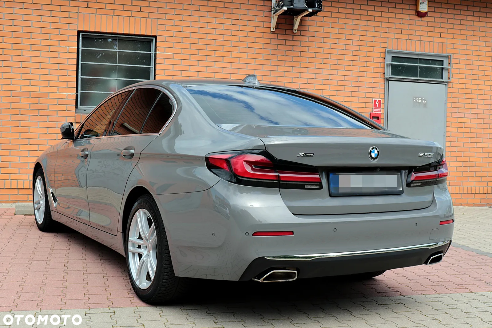 BMW Seria 5 530i GPF Luxury Line - 14