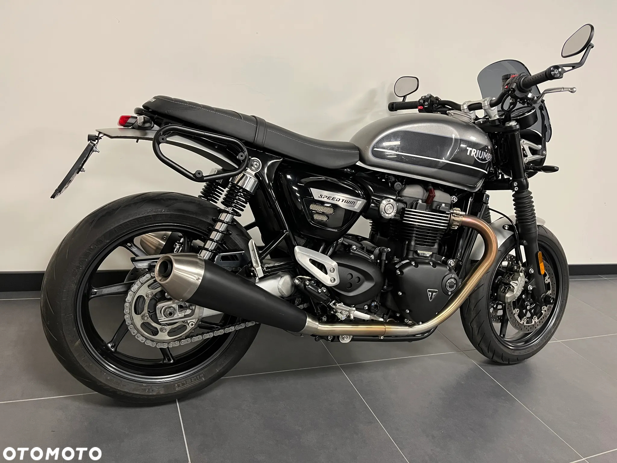 Triumph Speed Twin - 4