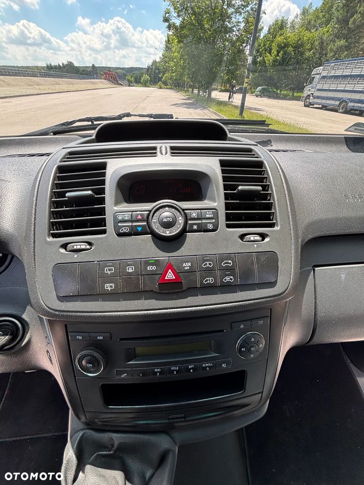 Mercedes-Benz Vito - 30