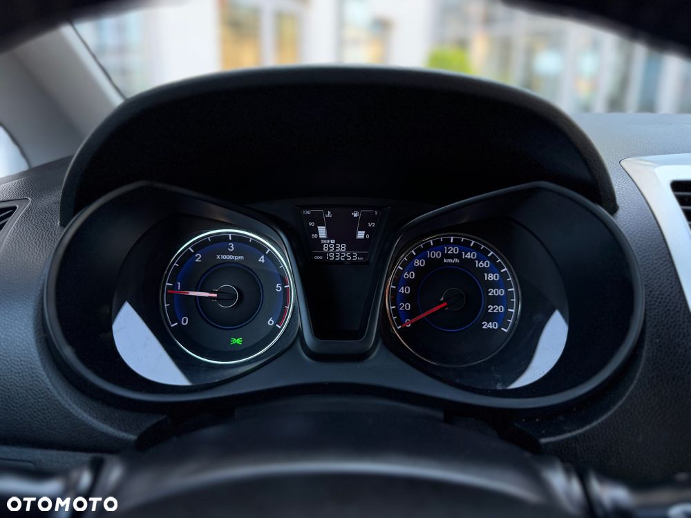Hyundai ix20 1.4 CRDi Premium - 8