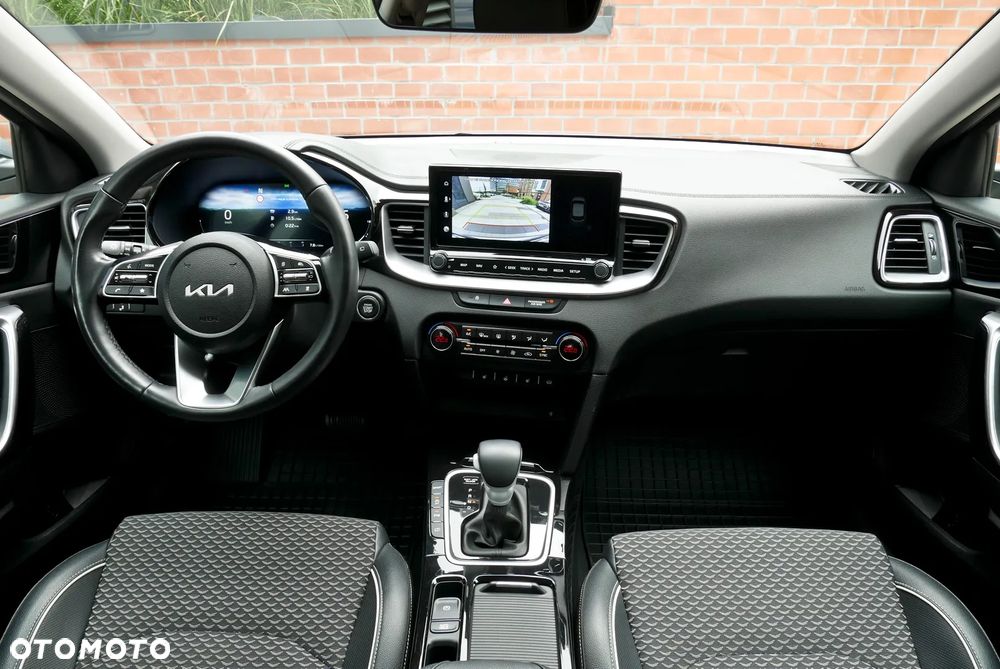 Kia XCeed 1.5 T-GDI Business Line DCT - 7