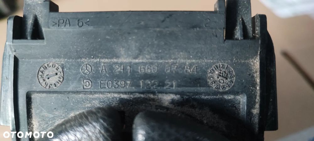 Klamka uchwyt podłokietnika Mercedes w211 A2116800784 - 4