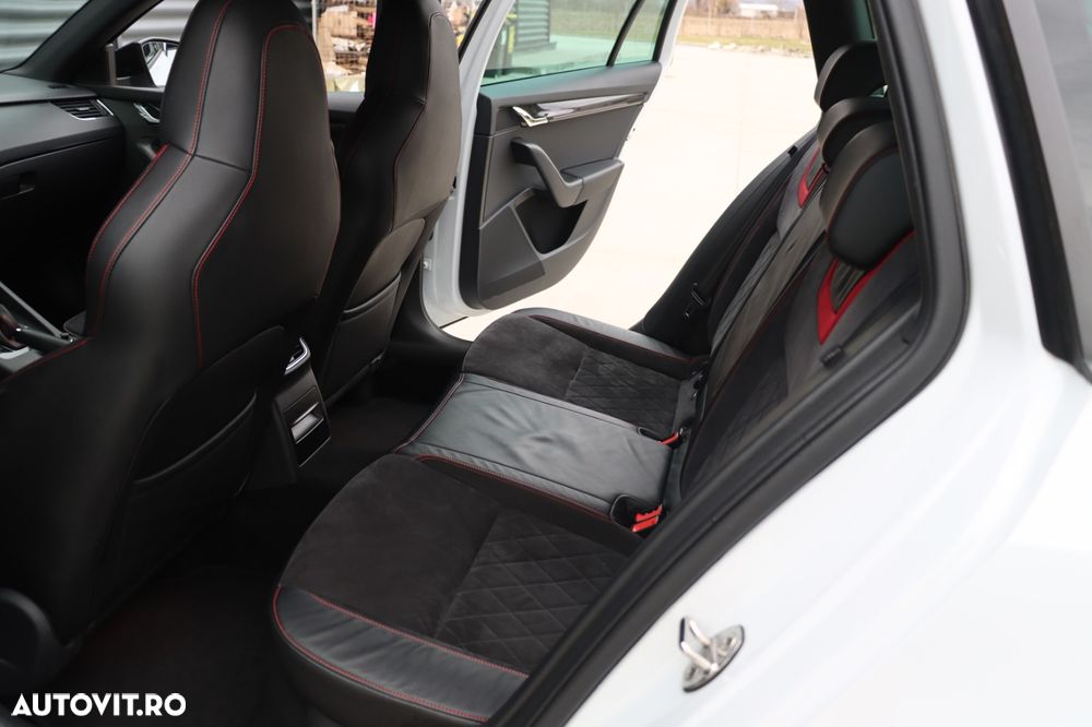 Skoda Octavia 2.0 TDI 4X4 DSG RS - 4