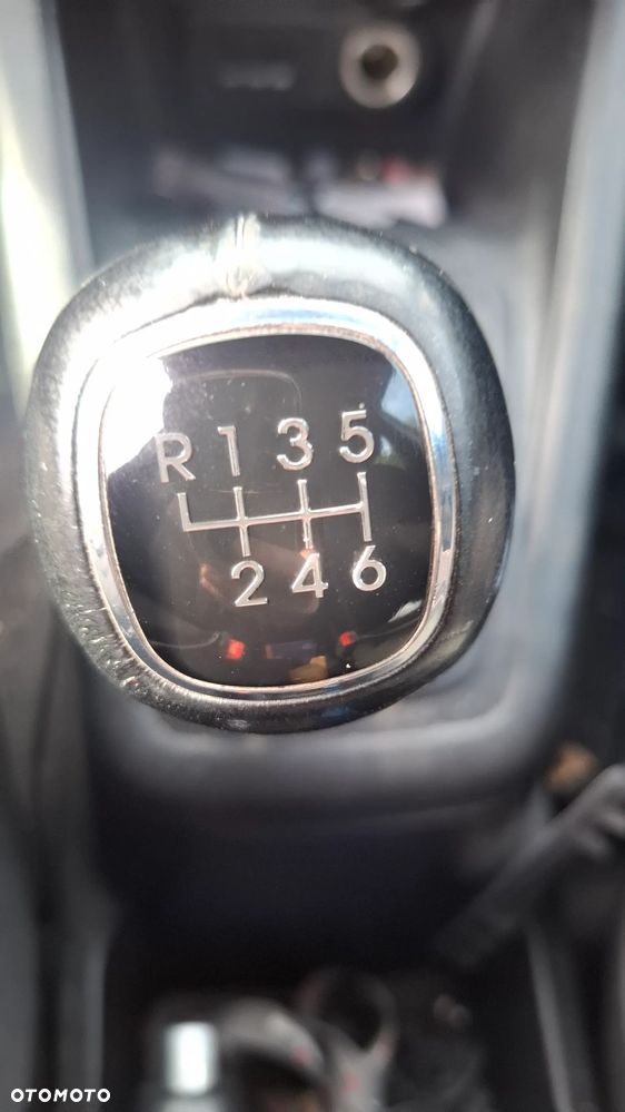 Kia Venga 1.4 CRDi 90 ISG Edition 7 - 6