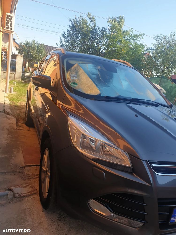 Ford Kuga 2.0 TDCi 4WD Powershift Titanium - 10