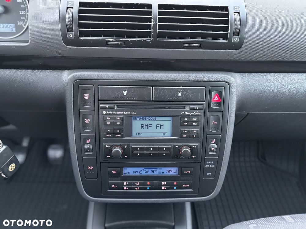 Volkswagen Sharan - 15