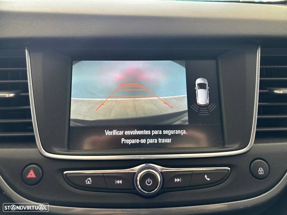 Opel Crossland X - 15