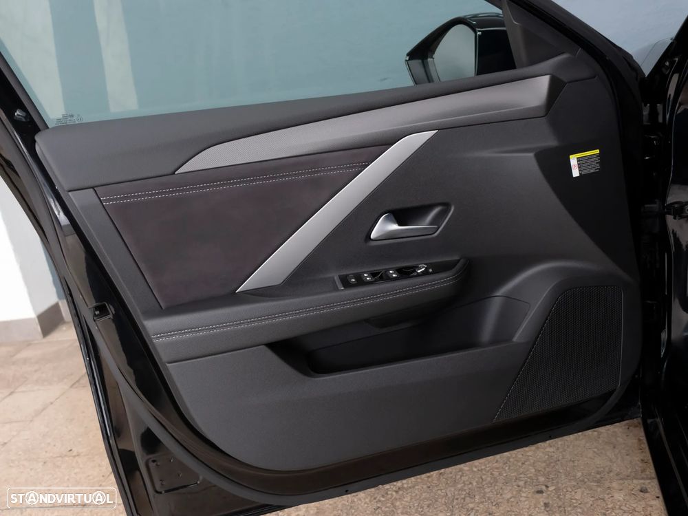 Opel Astra 1.5 D GS Line Aut. - 15