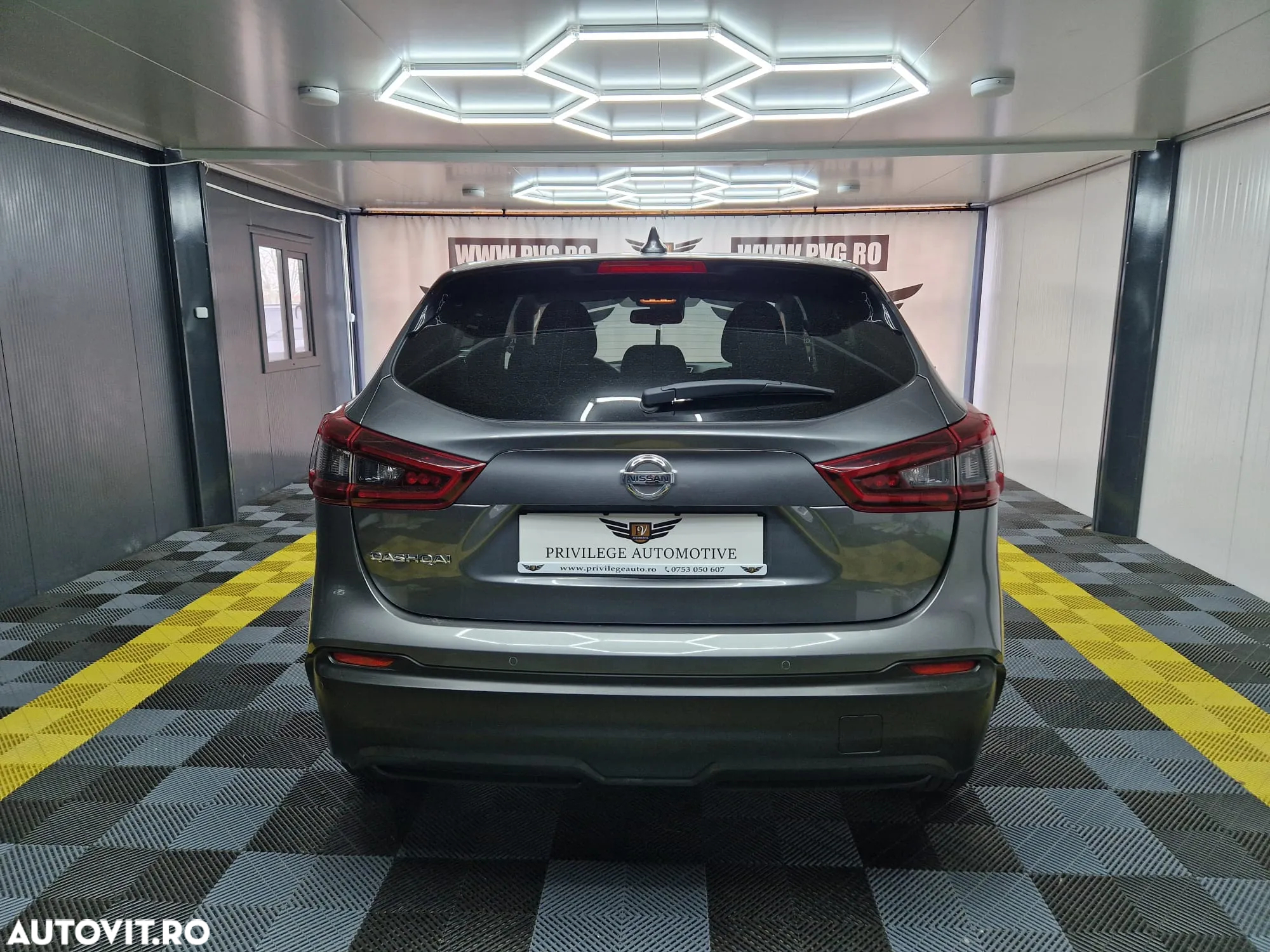 Nissan Qashqai 1.5 DCI DCT ACENTA - 5