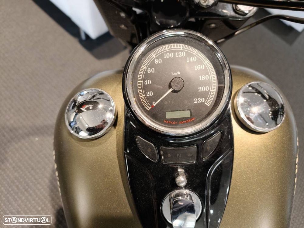 Harley-Davidson Softail 1800 SLIM S FLSS MILITARY EDITION - 9