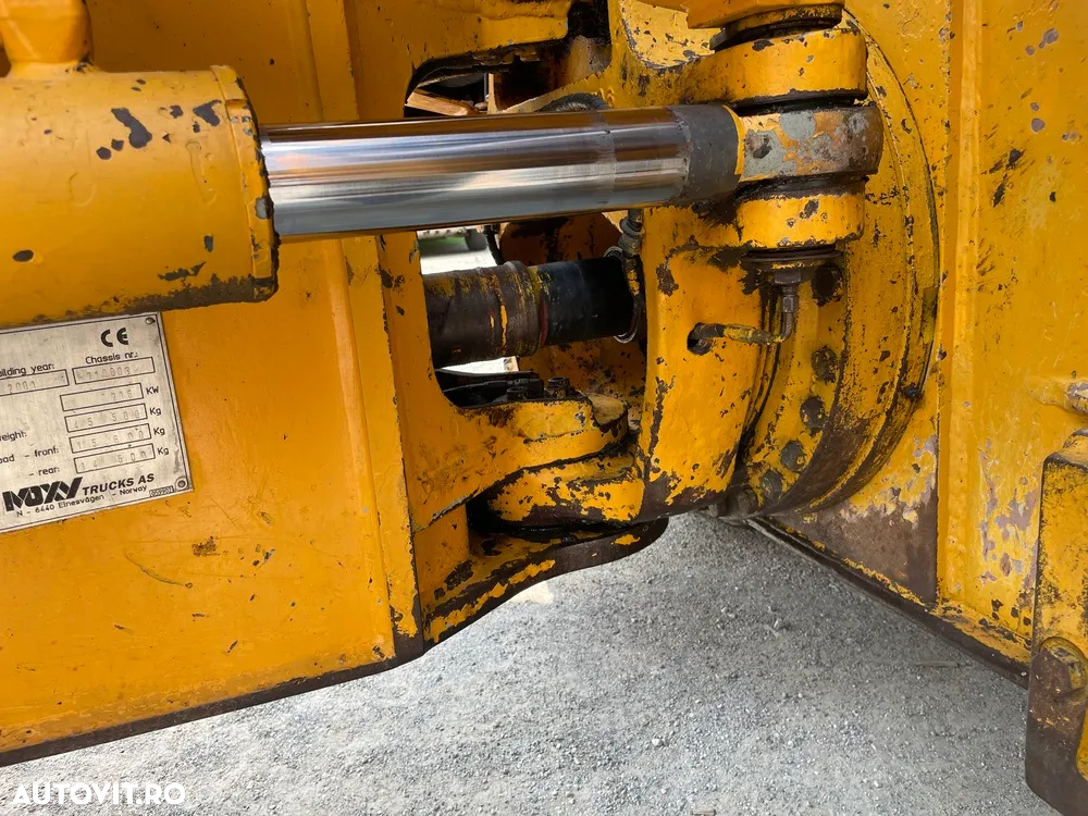 Moxy MT26 - 15
