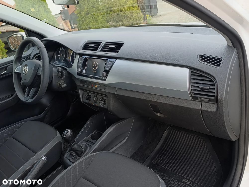 Skoda Fabia 1.0 Ambition - 21