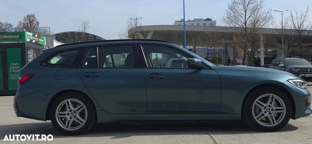 BMW Seria 3 330e Aut. Advantage - 24