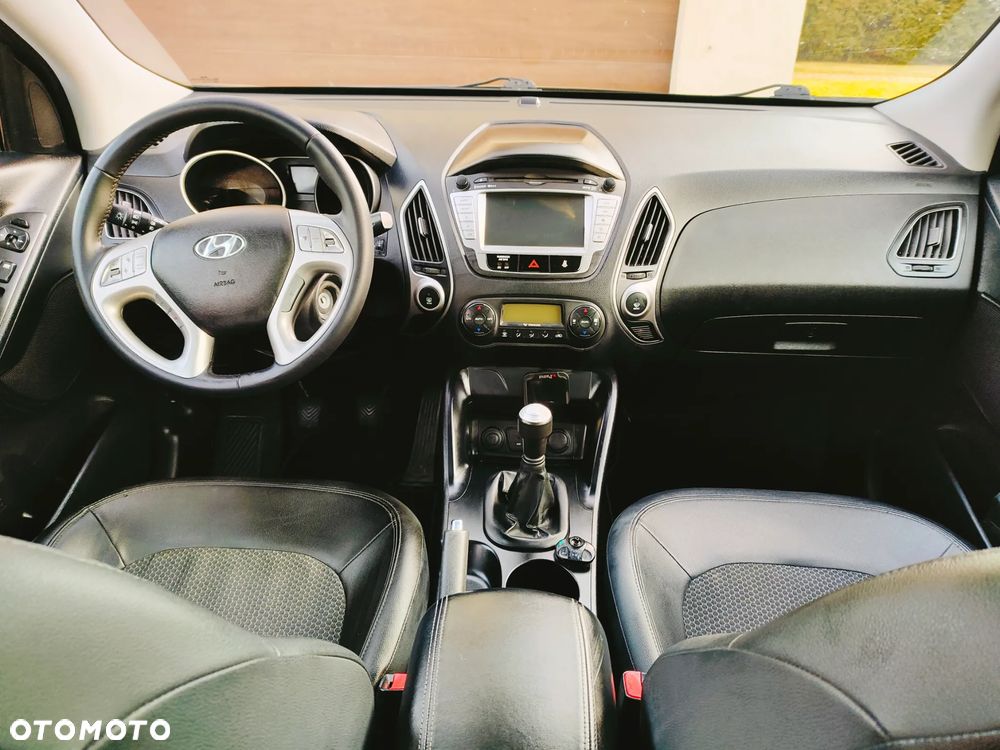 Hyundai ix35 2.0 2WD Style - 16