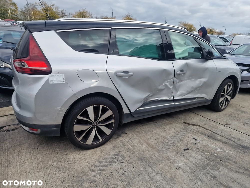 Renault Grand Scenic Gr 1.6 dCi Energy Bose - 3