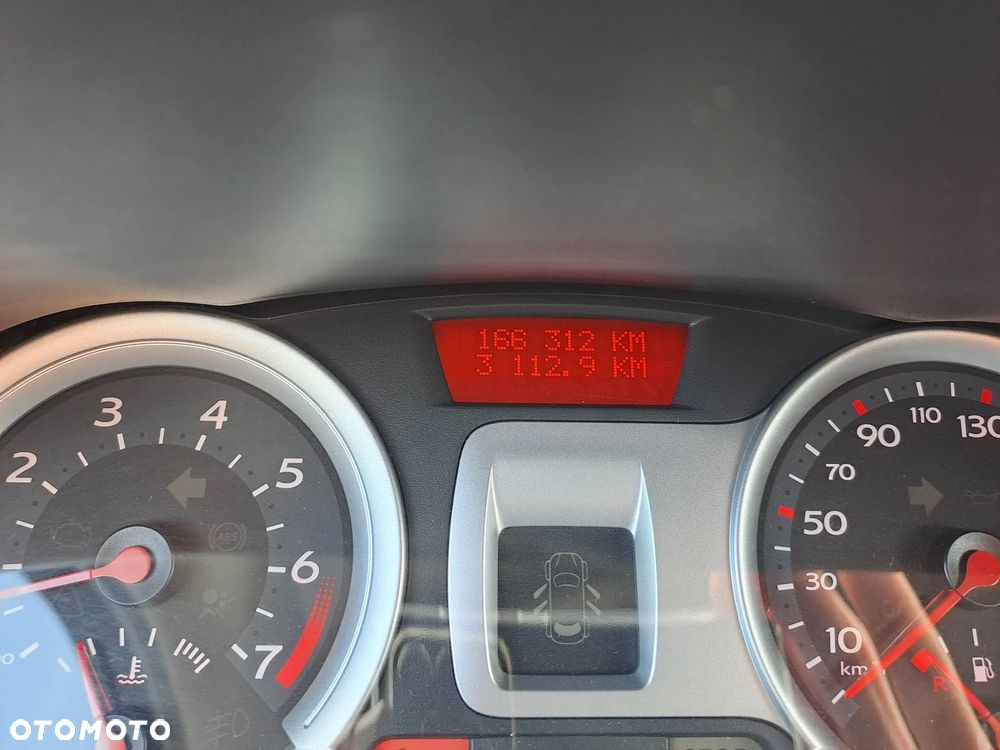 Renault Clio 1.2 16V 75 Dynamique - 10