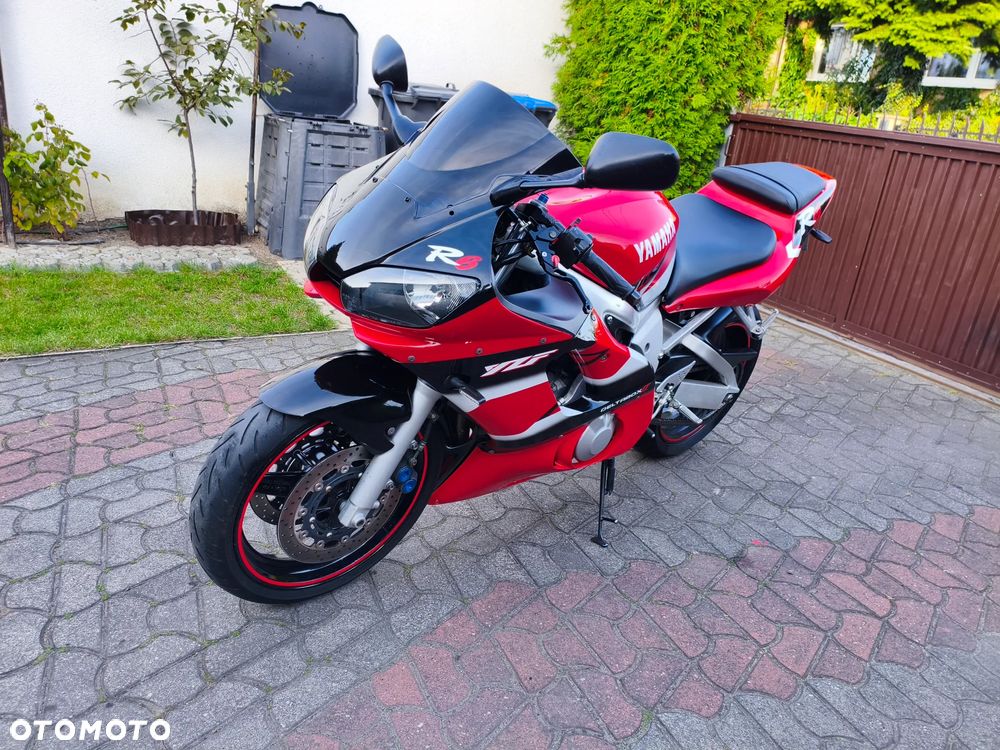 Yamaha R6 - 13