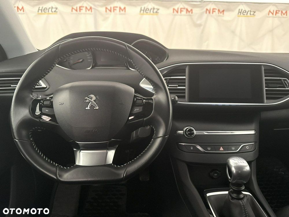 Peugeot 308 - 15