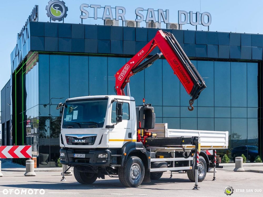 MAN TGM 18.250 4x4 FassiI F215A.0.23 Active HDS Żuraw - 4
