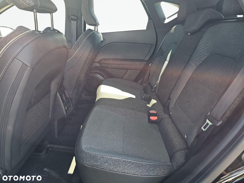 Renault Captur - 24