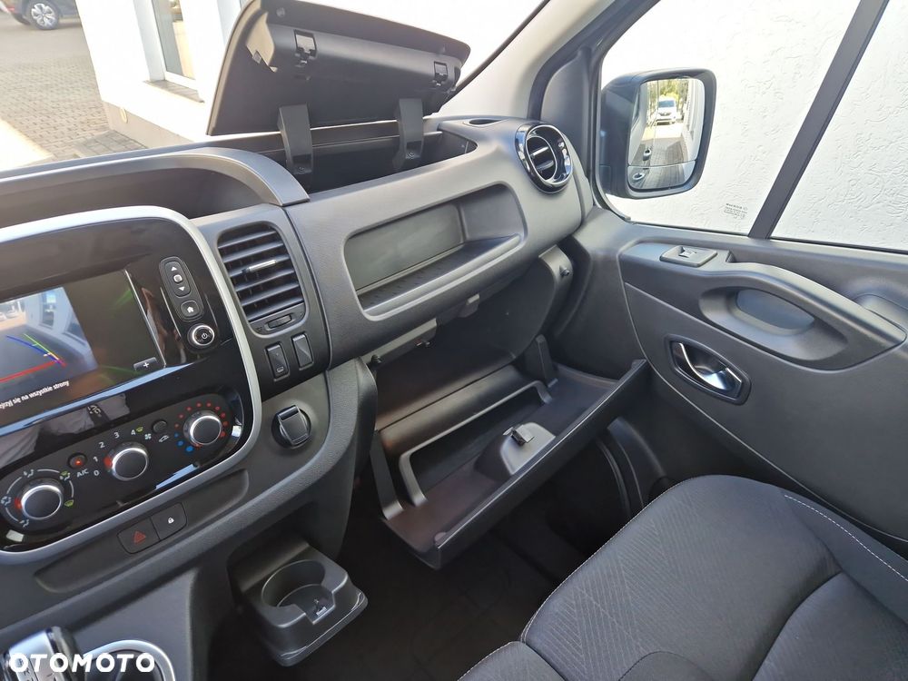 Renault trafic - 24
