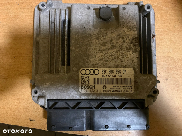 AUDI A3 8P 1.6 FSI STEROWNIK SILNIKA KOMPUTER 03C906056DM