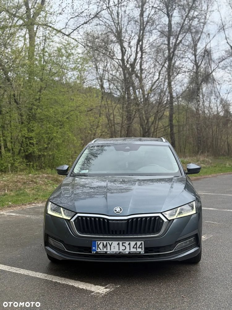 Skoda Octavia 2.0 TDI Style DSG - 2