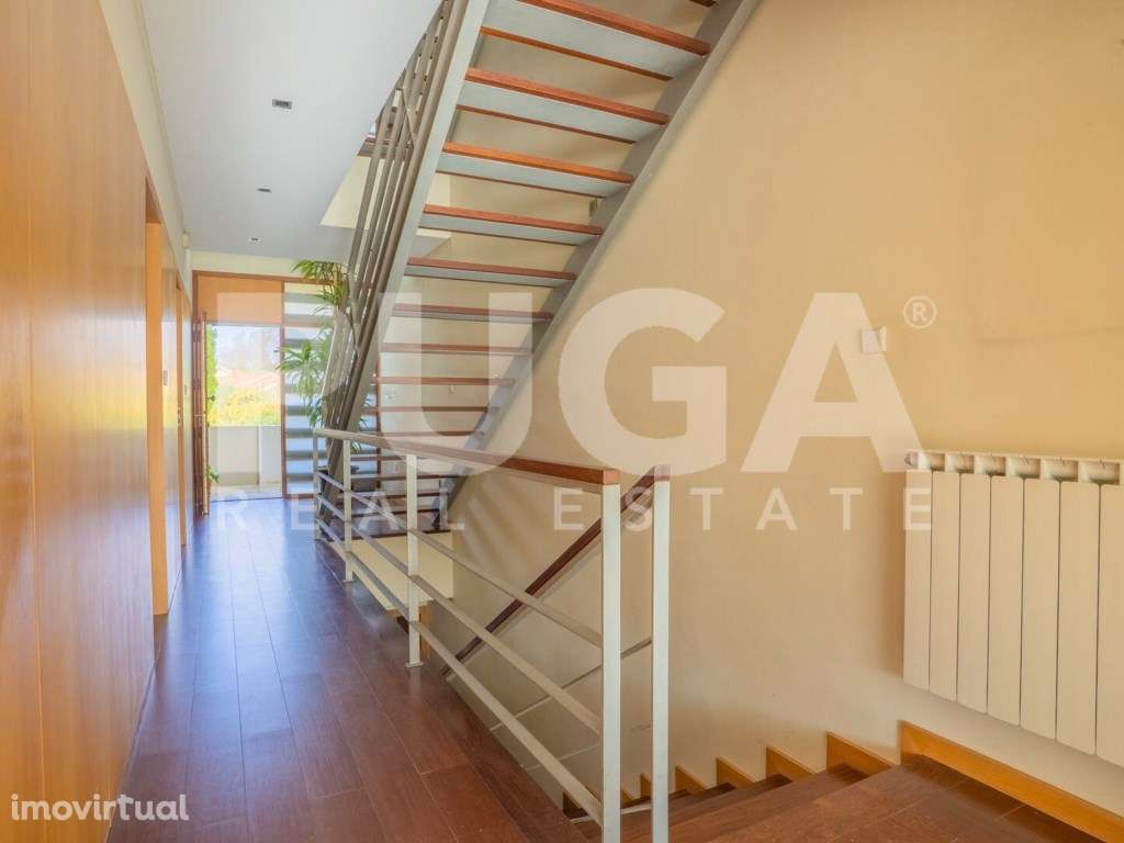 Moradia T3 Transformada em T4 com 4 Suites e Garagem para 5 Carros ... - Grande imagem: 5/23