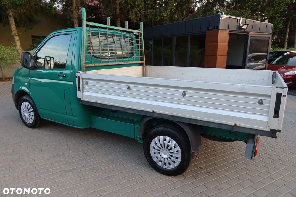 Volkswagen Transporter - 22