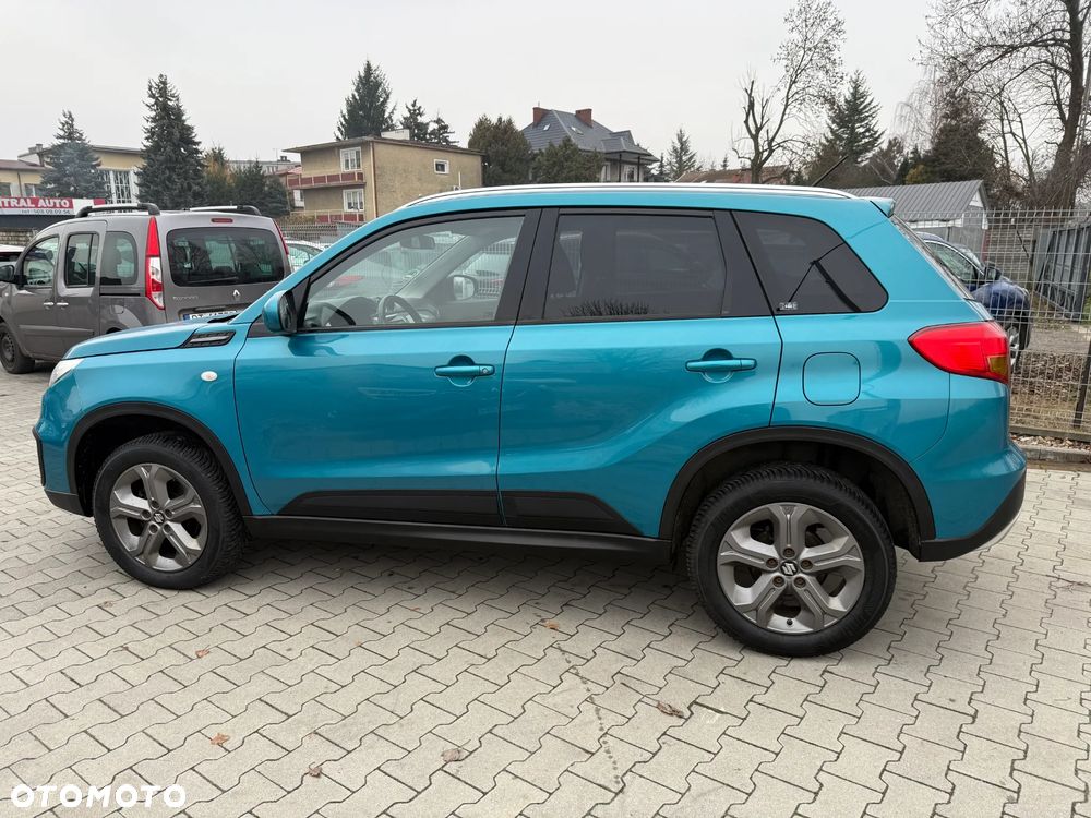 Suzuki Vitara 1.6 DDiS (4x4) Allgrip Comfort - 16