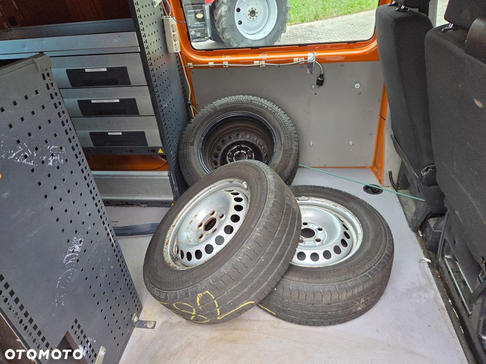 Volkswagen Transporter T6 - 14