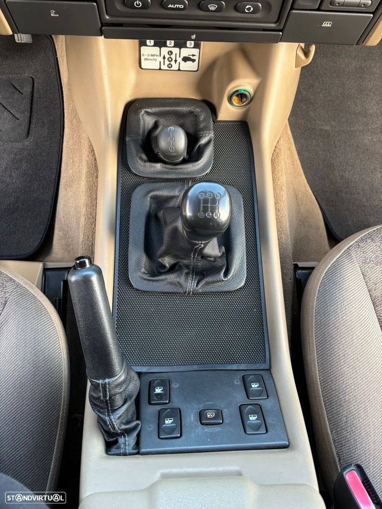 Land Rover Discovery 2.5 TD5 - 10