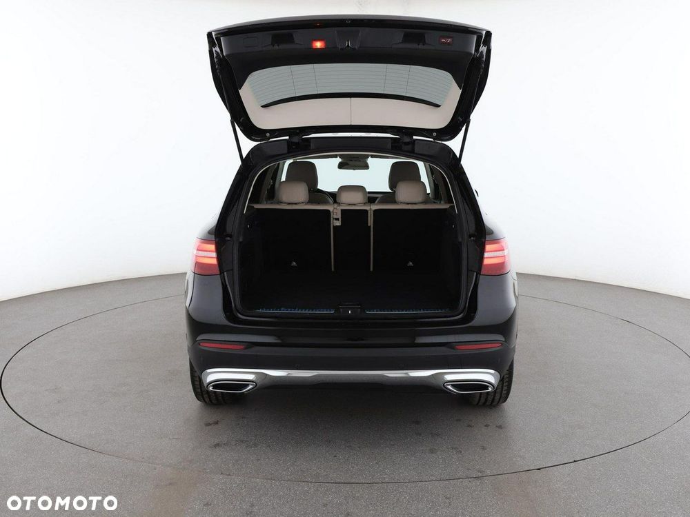 Mercedes-Benz GLC 220 d 4Matic 9G-TRONIC Exclusive - 20