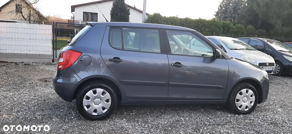 Skoda Fabia - 23