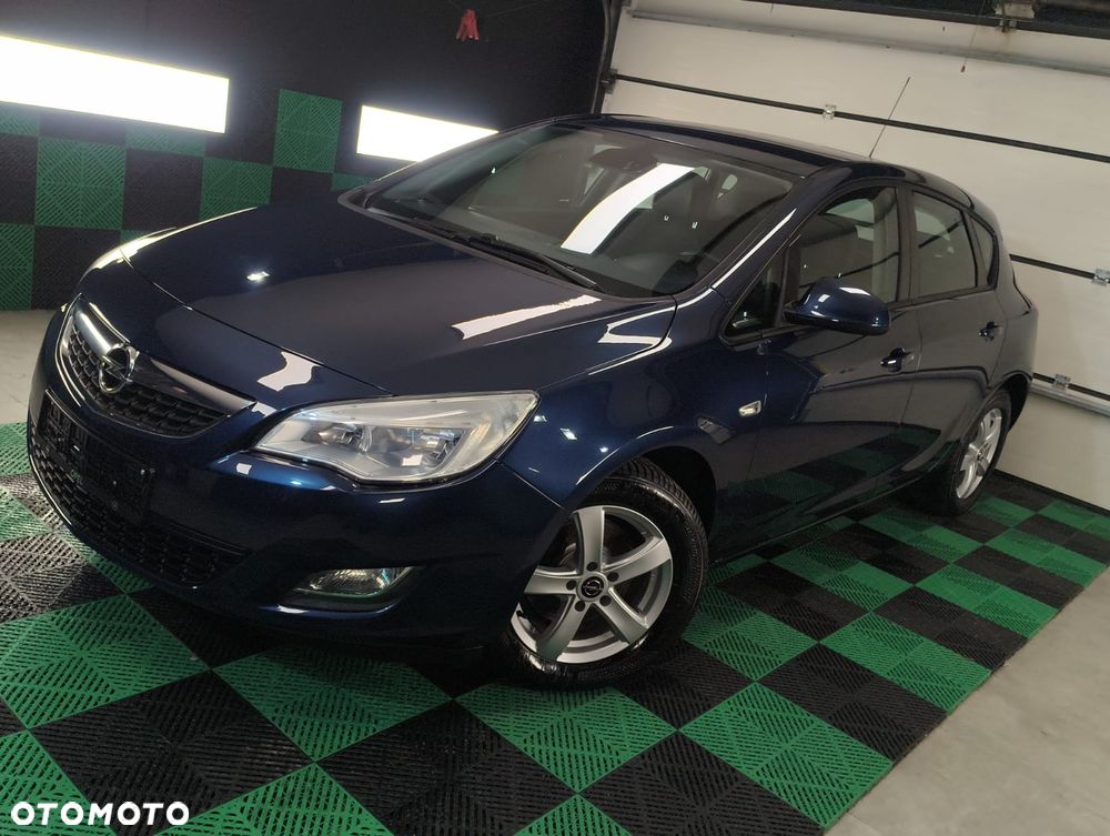 Opel Astra - 8